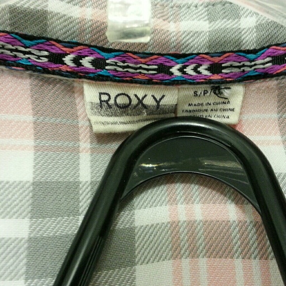 ROXY | plaid pink/gray long sleeve button dwn sz S - Picture 3 of 4